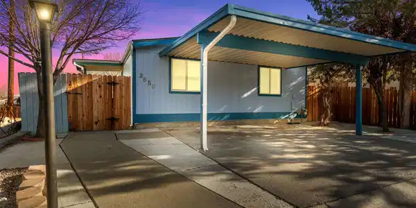 2650 Daffodil Way