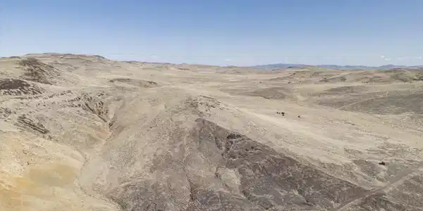 Image 2: land 3