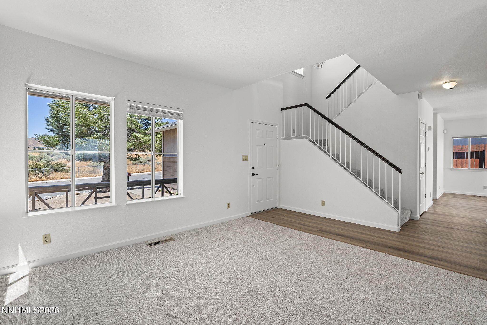 Image 3: 6-web-or-mls-_DSC1817