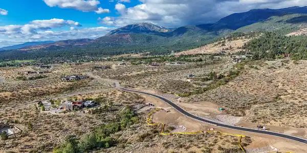 Image 3: Legend Trail Lot 42-4