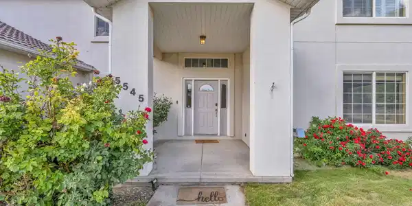 5545 Patrician Way