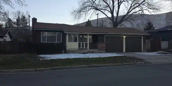 1005 W 4th Street