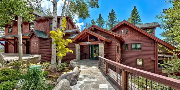 405 Tracy Ct.