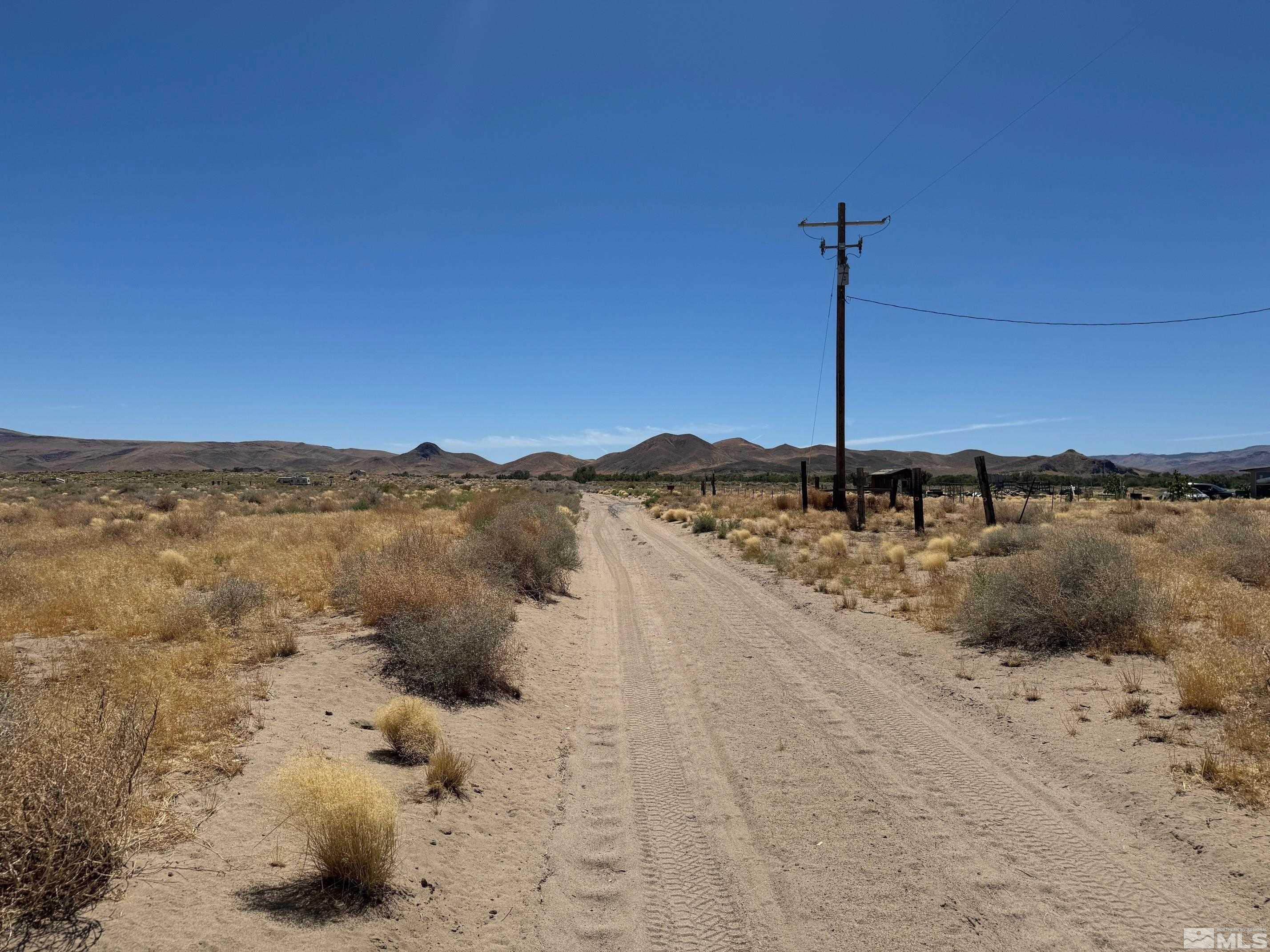 Image 3: Photo 3