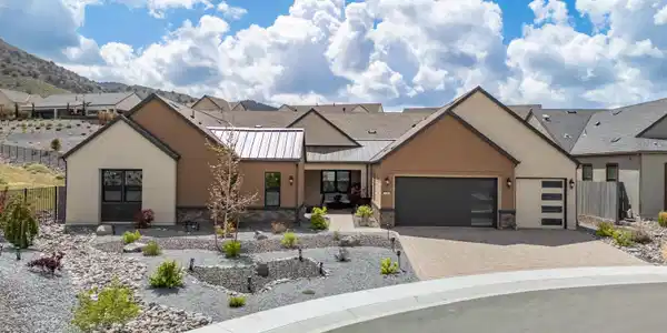 3028 Amethyst Hills Drive