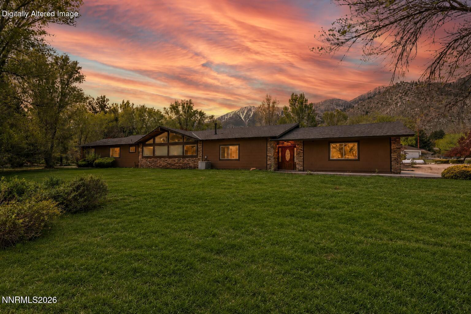 Image 1: 232 Beverly Way Sunset