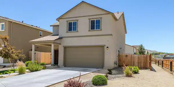9813 Fishermans Reef Court