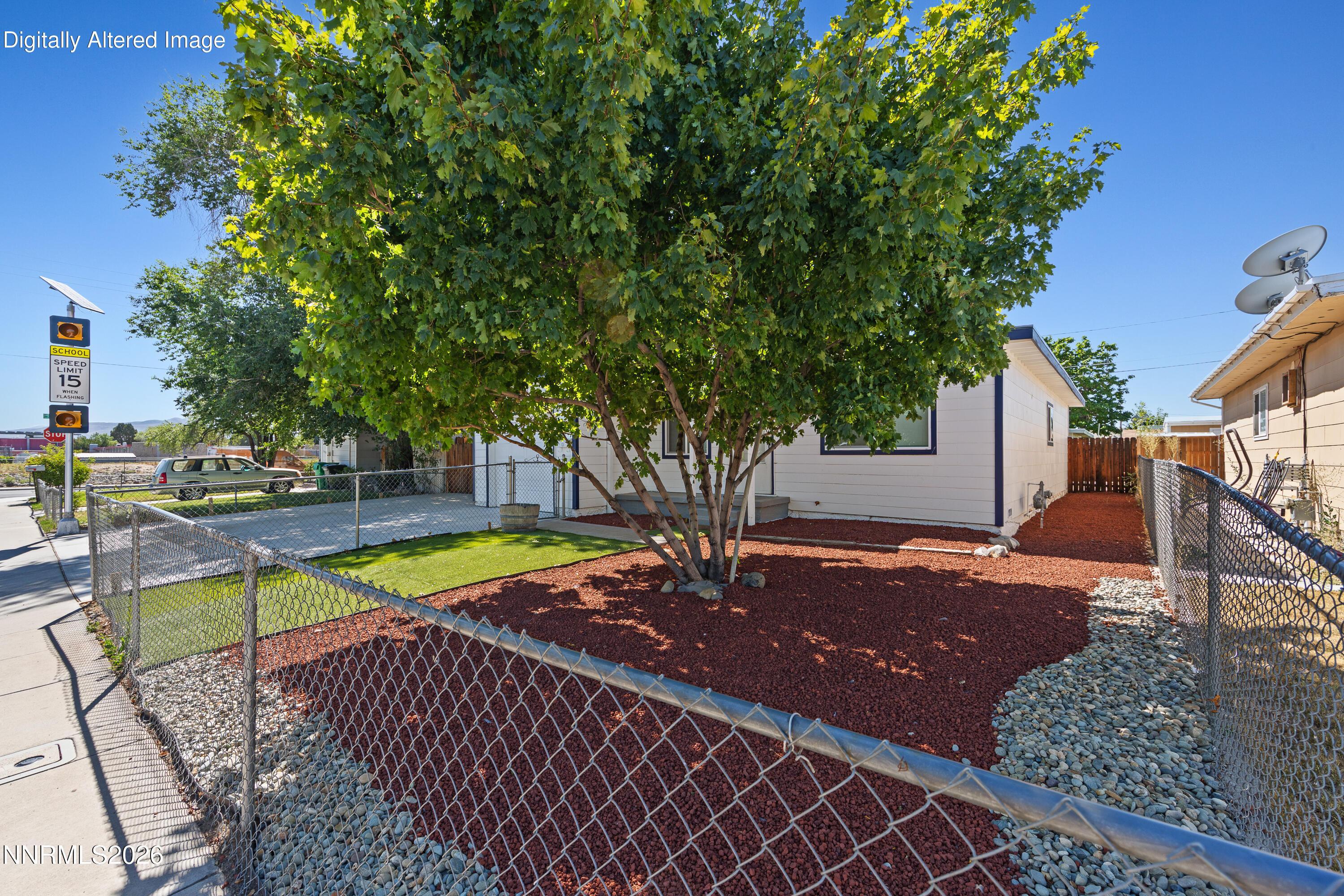 Image 3: Front Exterior 3