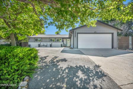 3690 Sleepy Hollow Drive