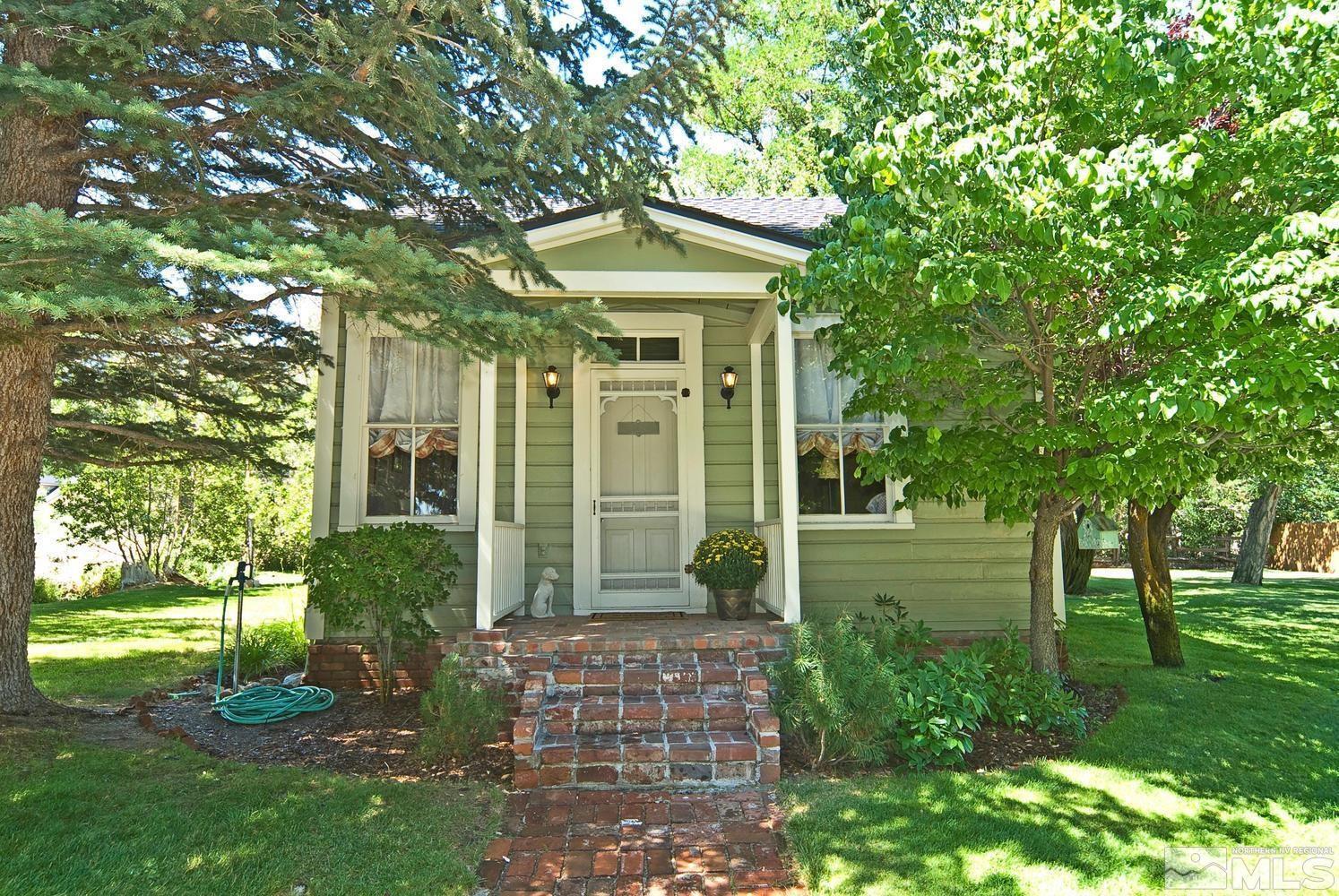 Image 4: Photo 3