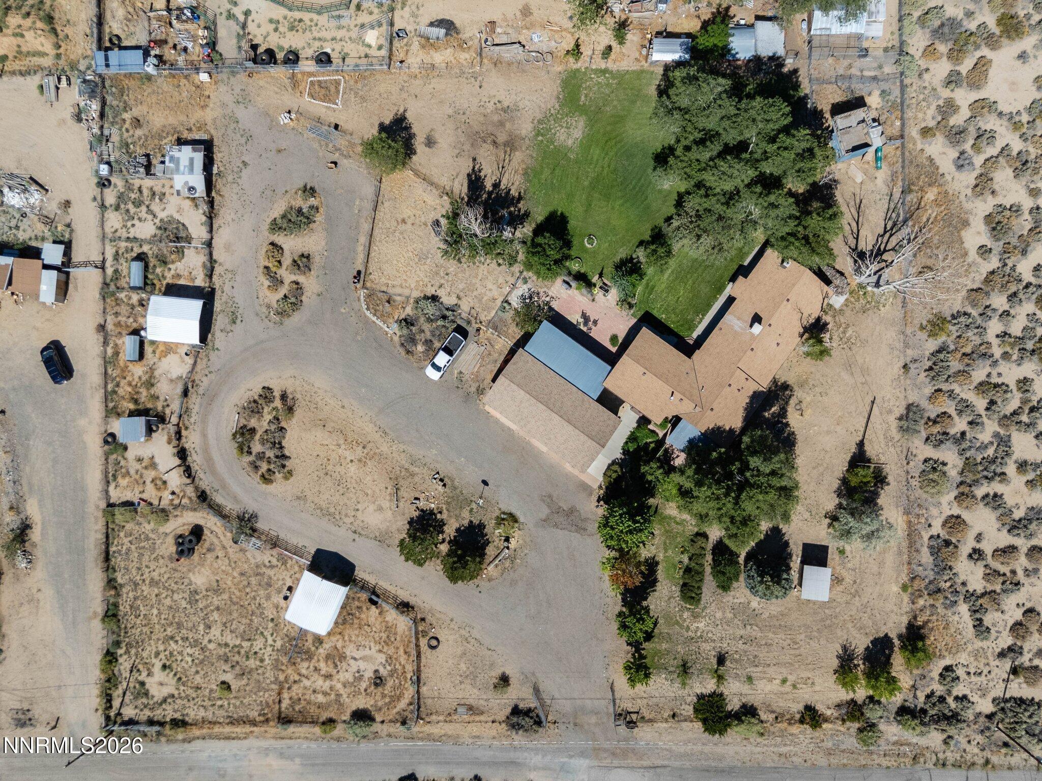 Image 3: 2530 Henning Ln-191
