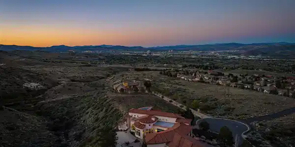 Image 3: 111-web-or-mls-DJI_20260402153924_0198_D