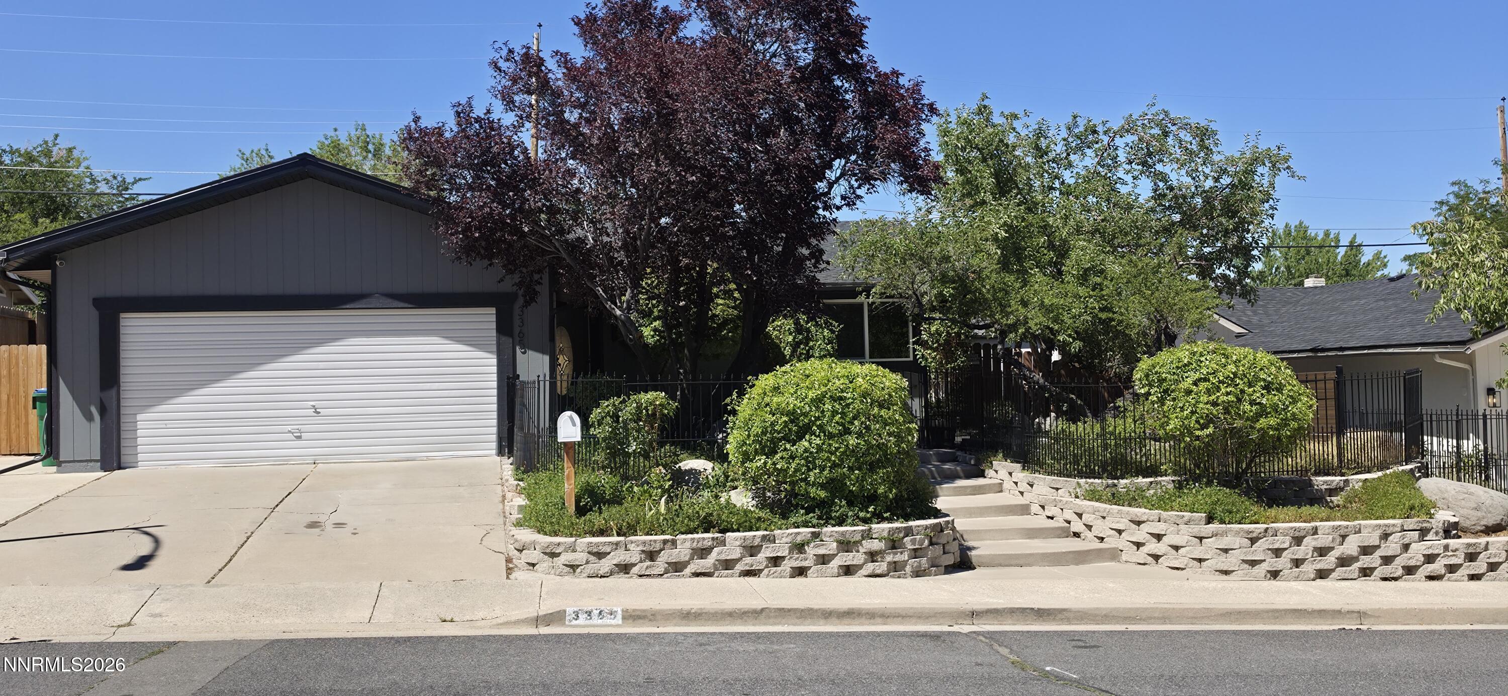 Image 1: Front Pic of 3365 Bowie Rd