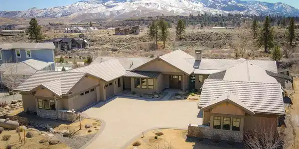 46 Silver Lynx Way