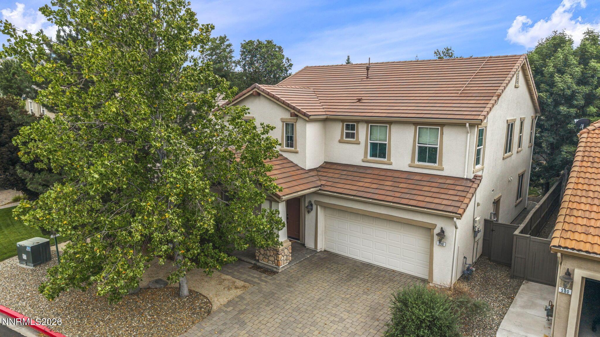Image 3: 22-web-or-mls-590-little-sorrel-ct
