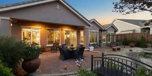 Image 4: 4-web-or-mls-9160 Quilberry Twilight-5