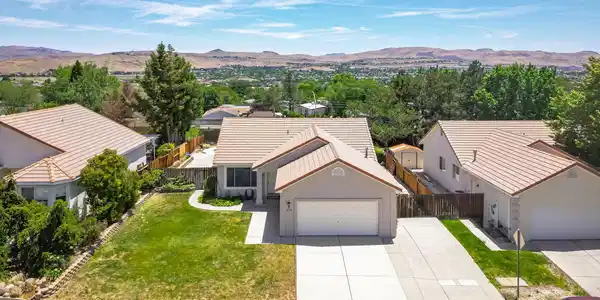 6796 Dorchester Drive