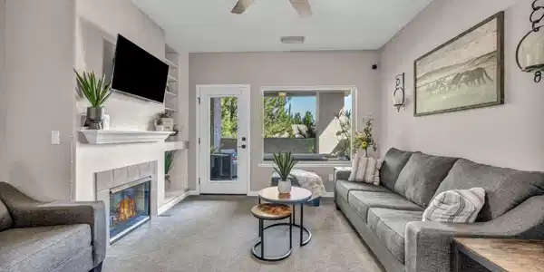 900 S Meadows Parkway