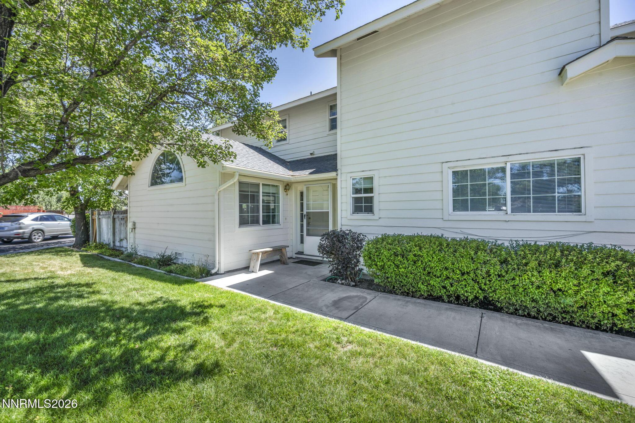 Image 4: 3-web-or-mls-1179-cottonwood-st-15