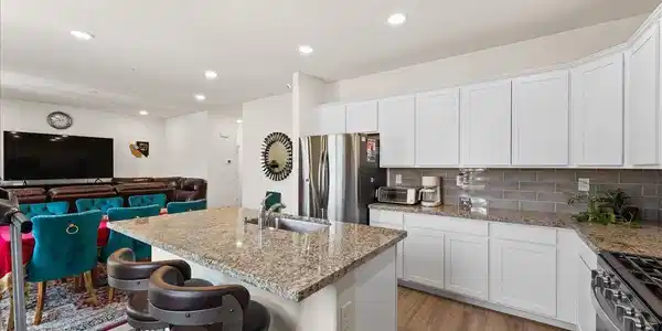 Image 2: 13-4933 Cavestone Road Sun Valley NV 894