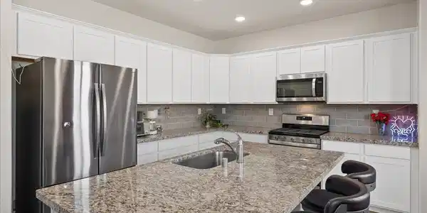 Image 3: 14-4933 Cavestone Road Sun Valley NV 894