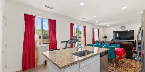 Image 4: 12-4933 Cavestone Road Sun Valley NV 894