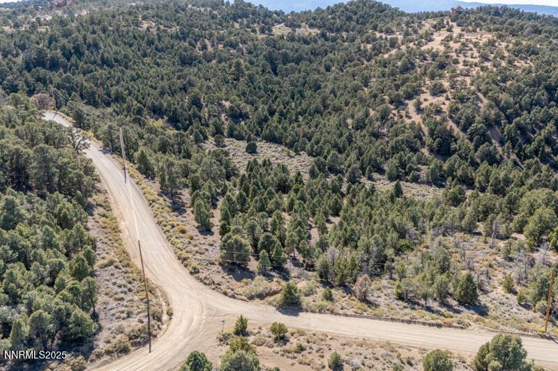 Image 1: 1650 Bonanza Road (9 of 10)