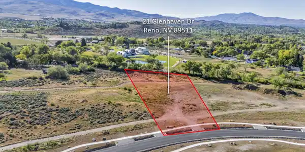 Image 4: 92-web-or-mls-10-glenhaven-drive