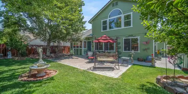 Image 4: 2230 Frisco Way (36 of 36)