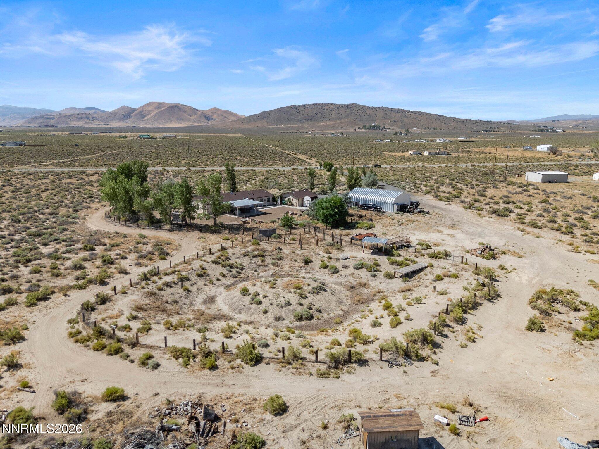 Image 3: 4900 Range Land Rd-161