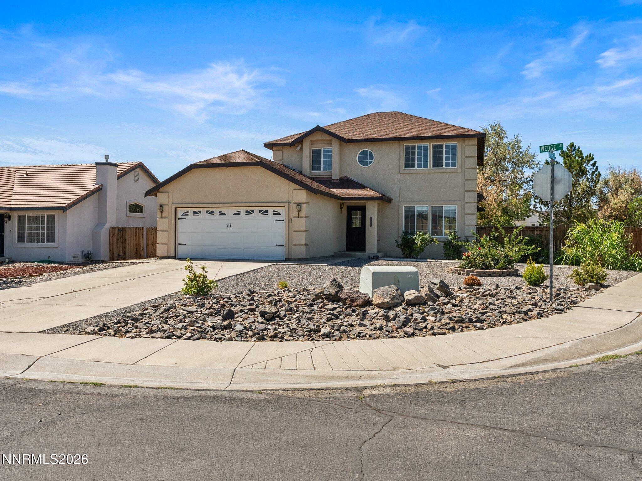 Image 4: 636 Wedge Ln-103