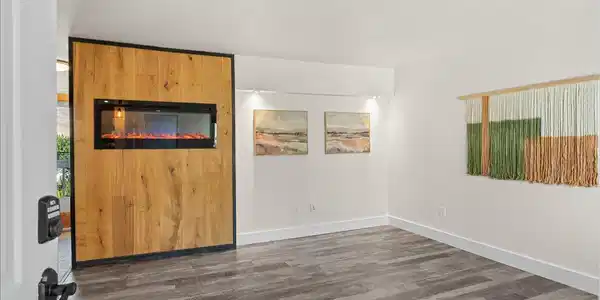 Image 4: 06-3955 Kings Row Reno NV 89503 (6 of 36