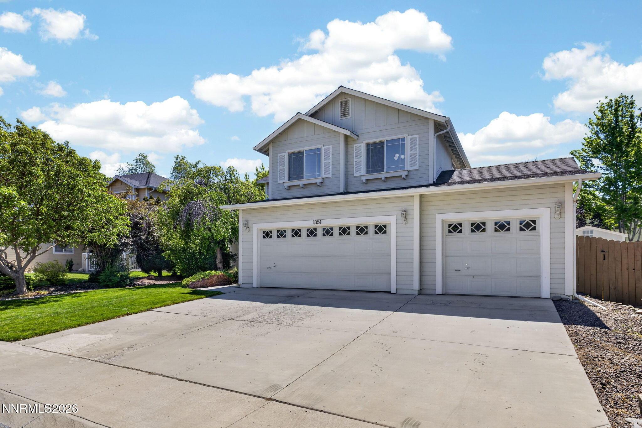 Image 3: 1-web-or-mls-1351 Chichester-1
