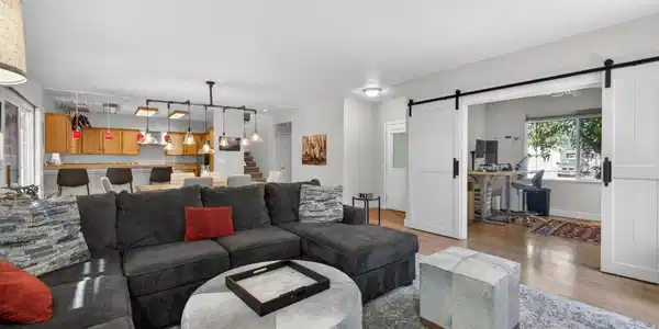 Image 4: 4-web-or-mls-1351 Chichester-6