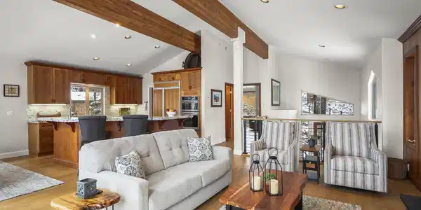 101 Red Cedar