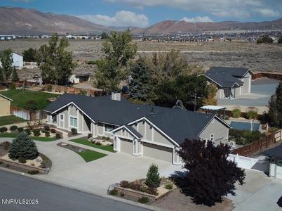 25 Nives Court