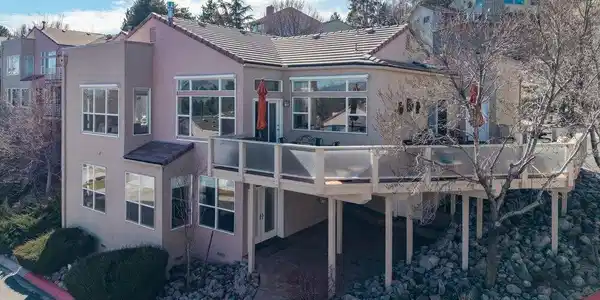 2556 Edgerock Road