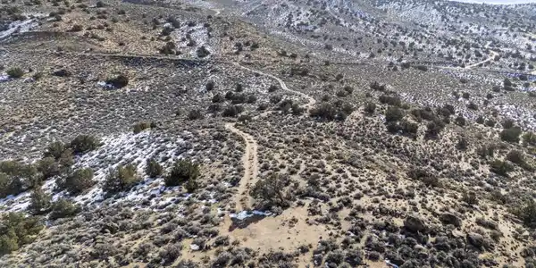 Image 3: 5075 Axe Handle Canyon Rd 03