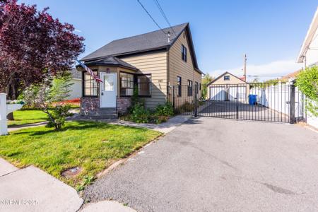 1417 Douglas Avenue