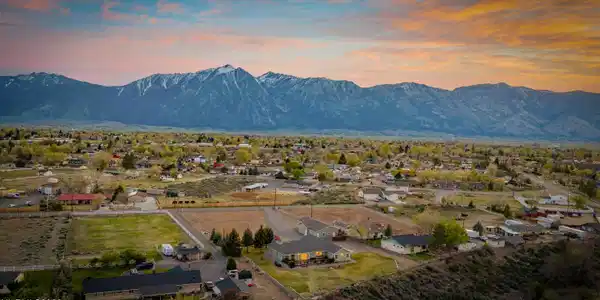Image 4: DJI_20260407193137_0817_D