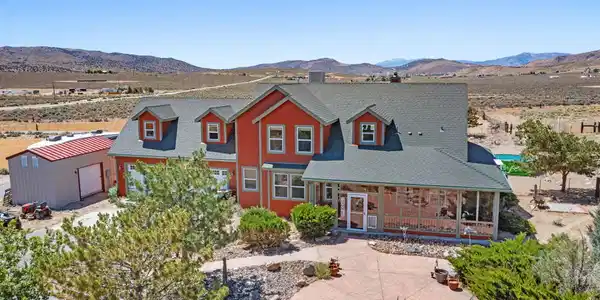 Image 3: 8-web-or-mls-DJI_0995