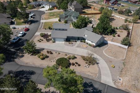 390 Old Washoe Circle