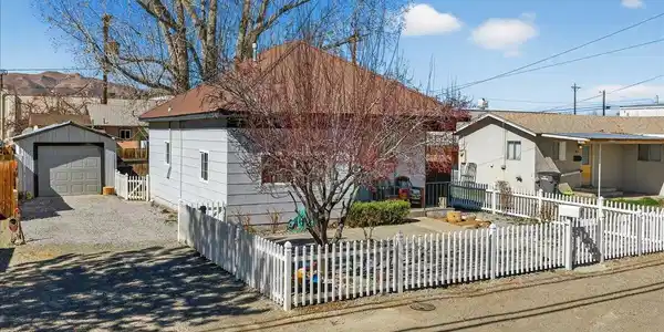317 S Center Street