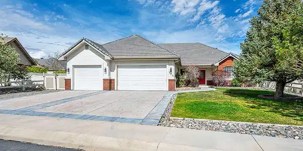 402 Chianti Way