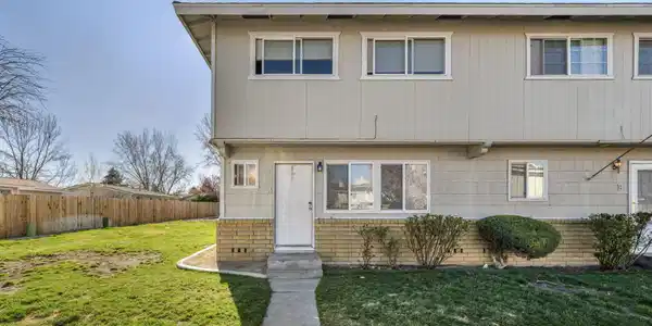 1365 Kittyhawk Avenue