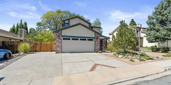 Image 3: 3-web-or-mls-DSC00066