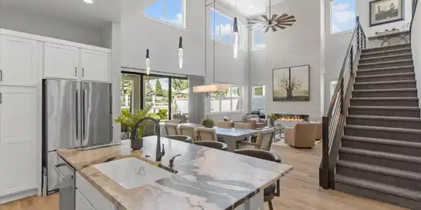 5517 Western Rider Trail