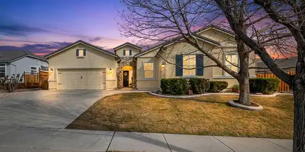 7354 Phoenix Drive