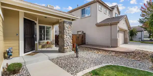 Image 3: 4-web-or-mls-DSC02306