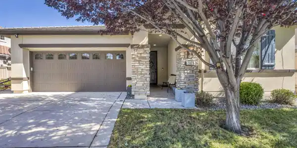 2028 Whitecliff Drive